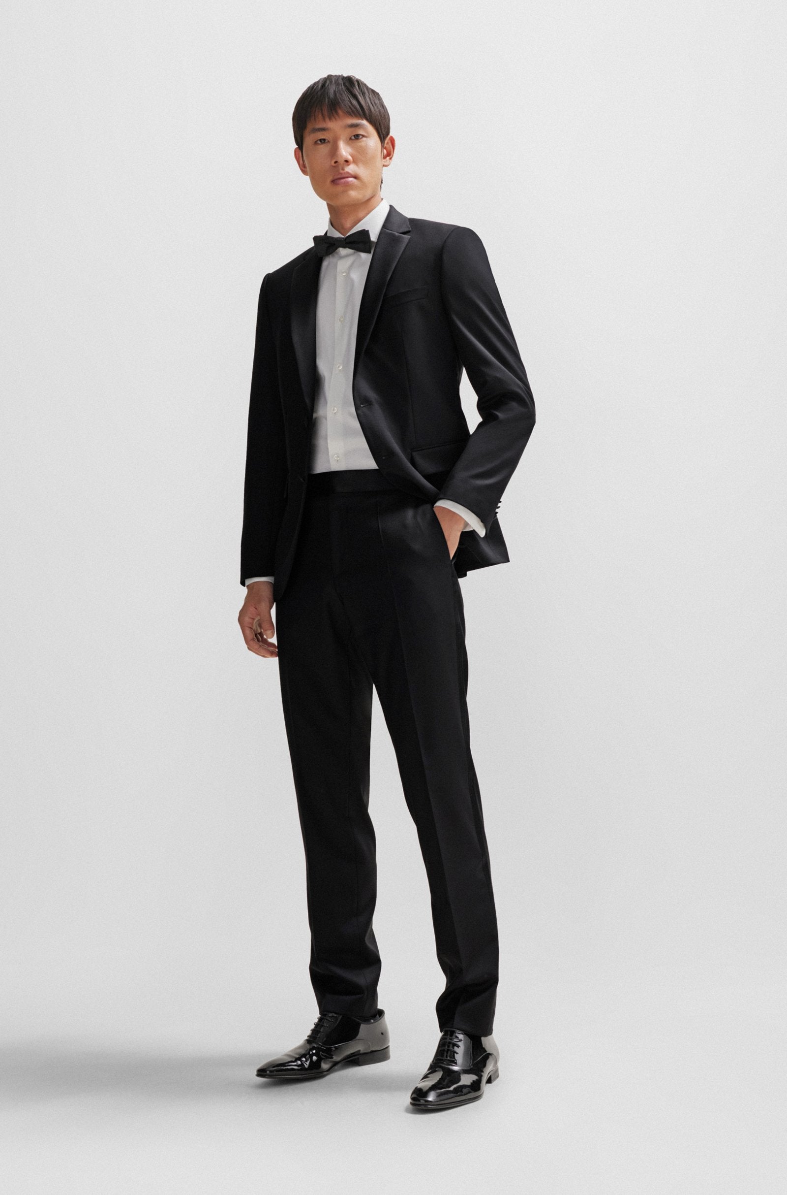 BOSS - H-HUGE-TUX Slim Fit Tuxedo Jacket In Virgin-Wool in Black 50469191 001