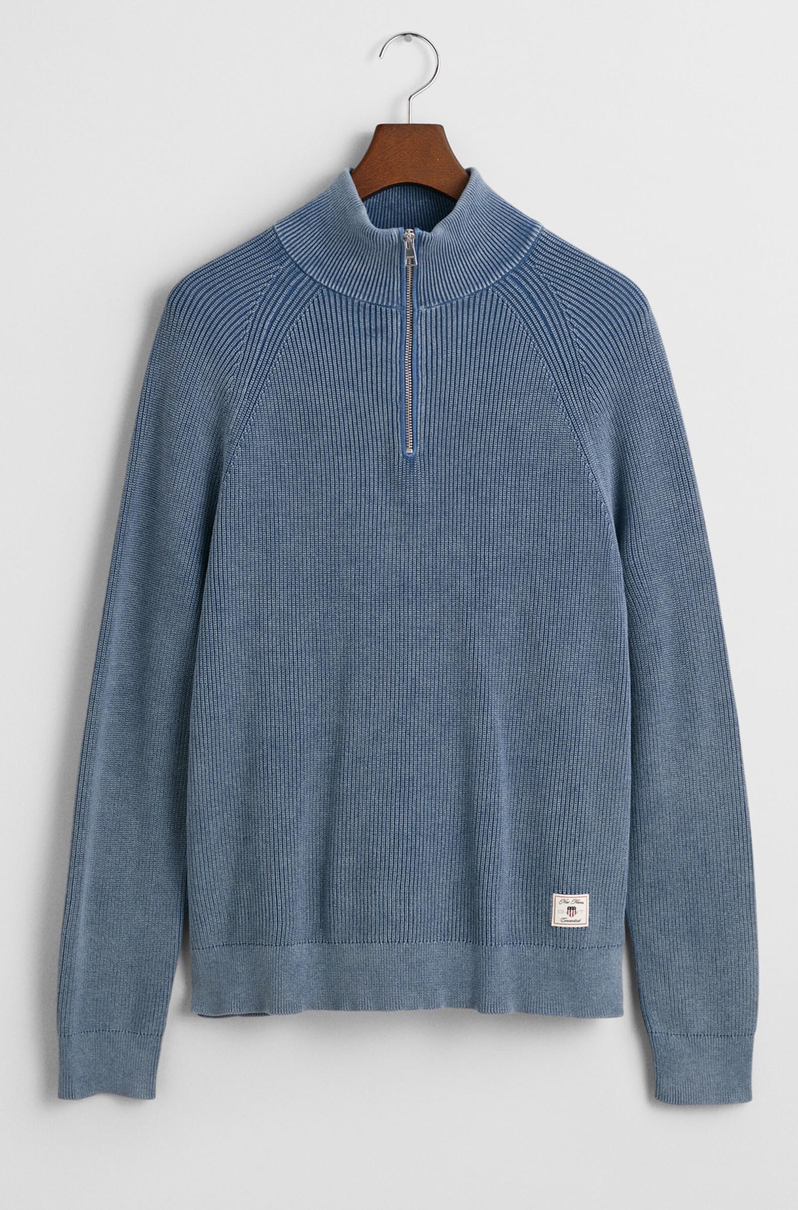 GANT - Washed Ribbed Half-Zip Sweater in Vintage Blue 8050215 442