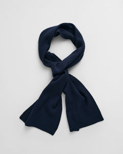 GANT - Knitted Fine Wool Scarf in Evening Blue 9920231 433