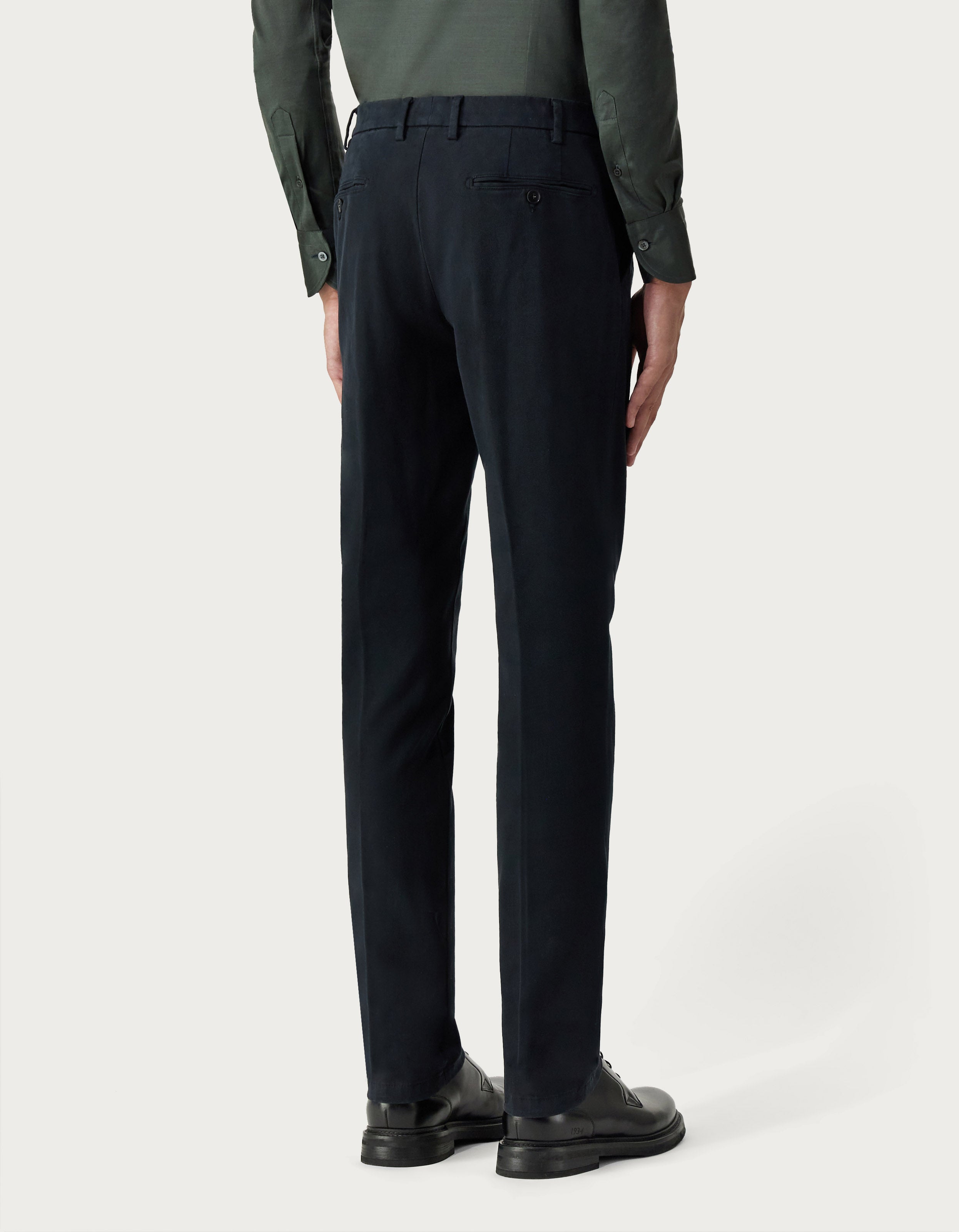 CANALI - Chinos In Garment-Dyed Navy Blue Twill Cotton Stretch D91697-PT00417-306