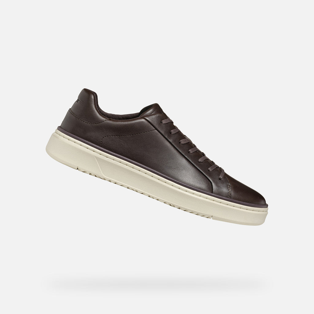 GEOX - ZACKERTY Leather Low Top Trainers in Coffee U46HPA000CLC6009